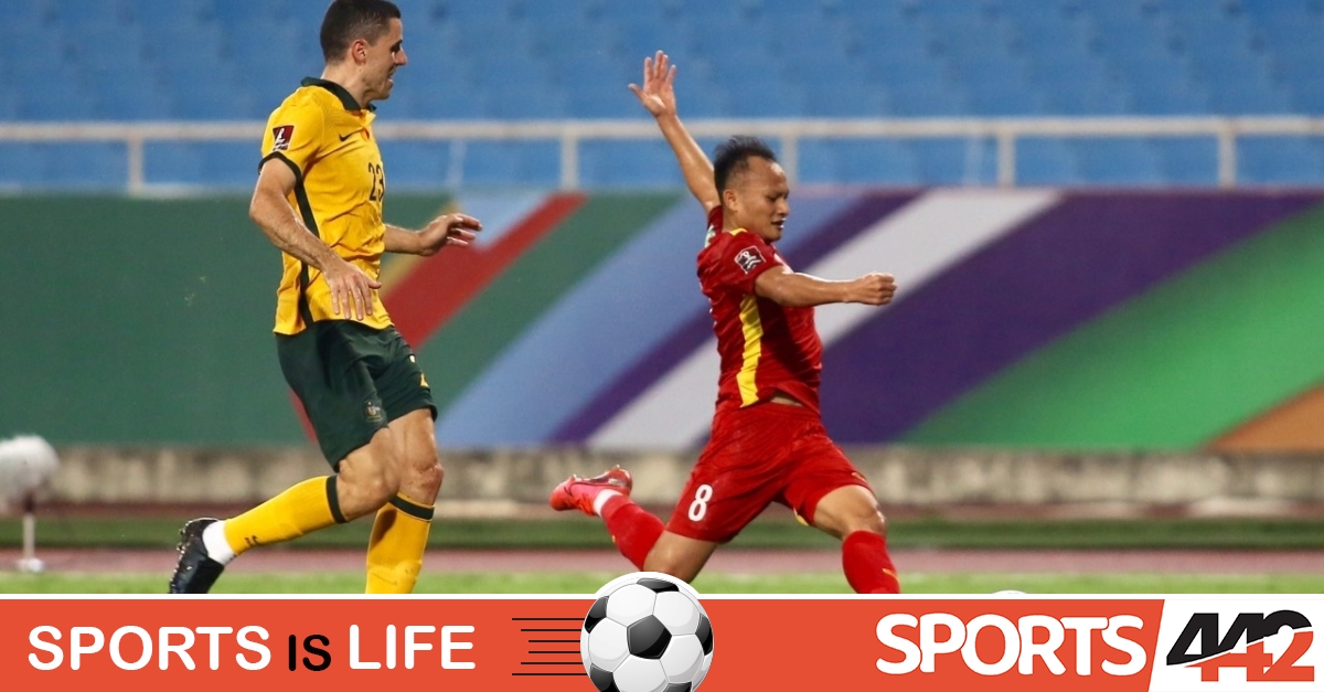 nguyen-trong-hoang-tom-rogic-vietnam-vs-australia-world-cup-2022-qualification-07092021_kfyegh5psiub1n8kc07t83t85