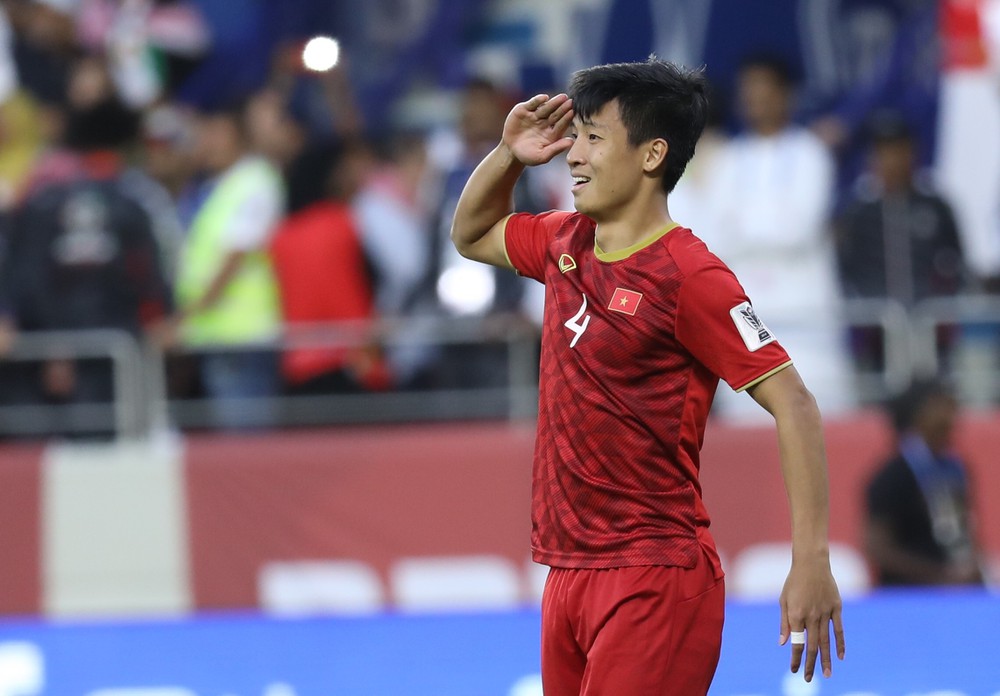 Center-back Bui Tien Dung plays an important role in the Vietnamese team