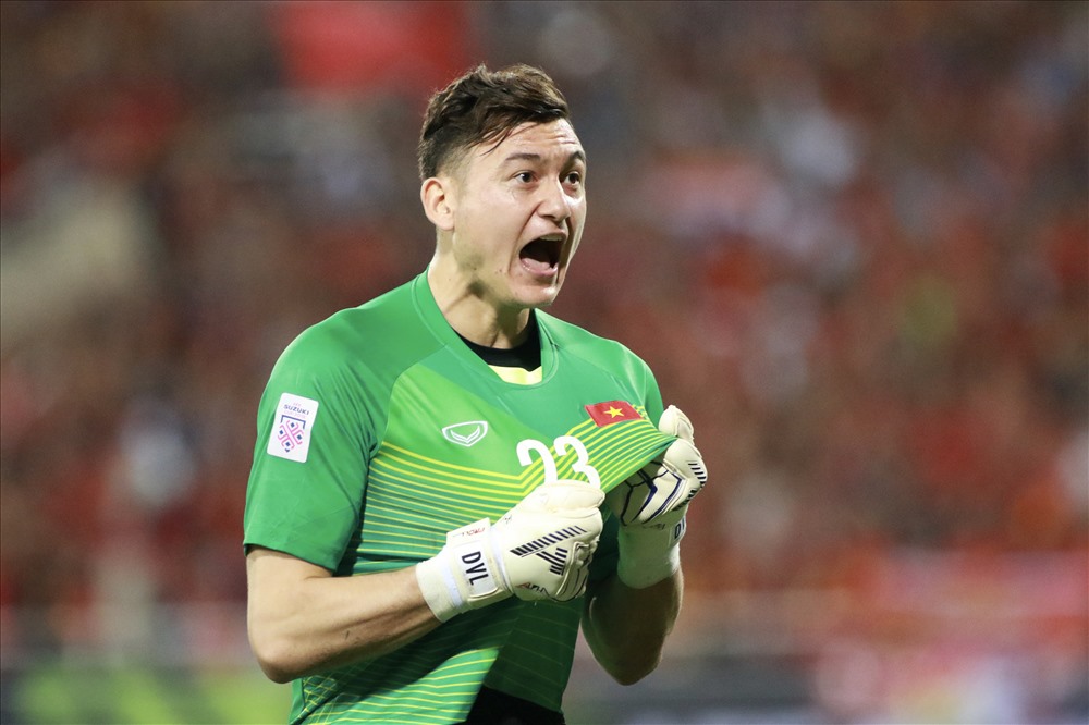 Dang Van Lam is the number 1 goalkeeper of the current Vietnam