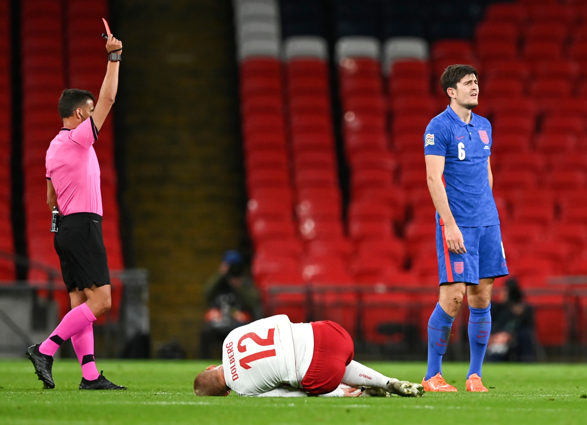 Maguire, dt anh, the do, anh vs dan mach, harry maguire