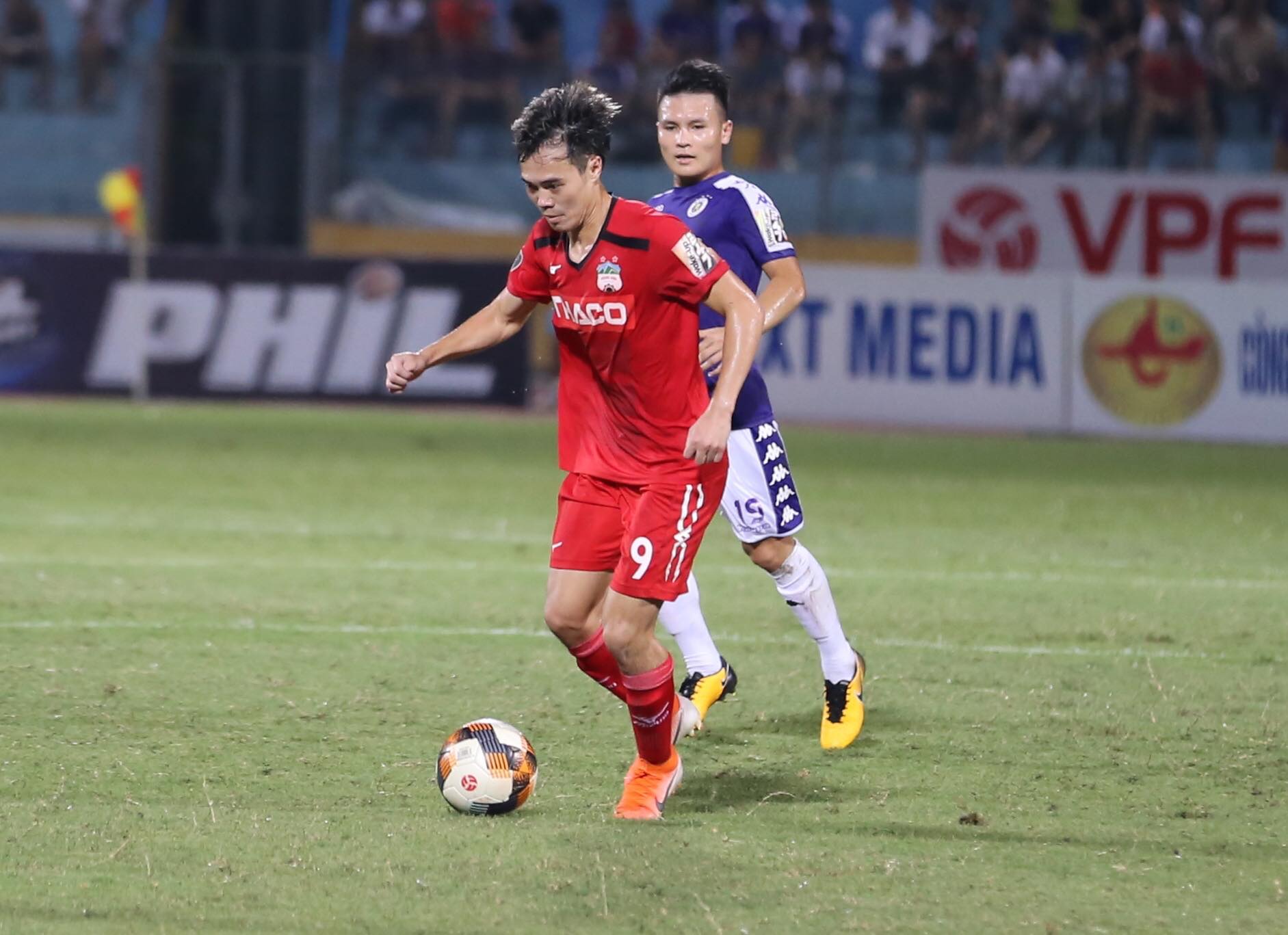  van toan, bau duc, hagl vs ha noi fc