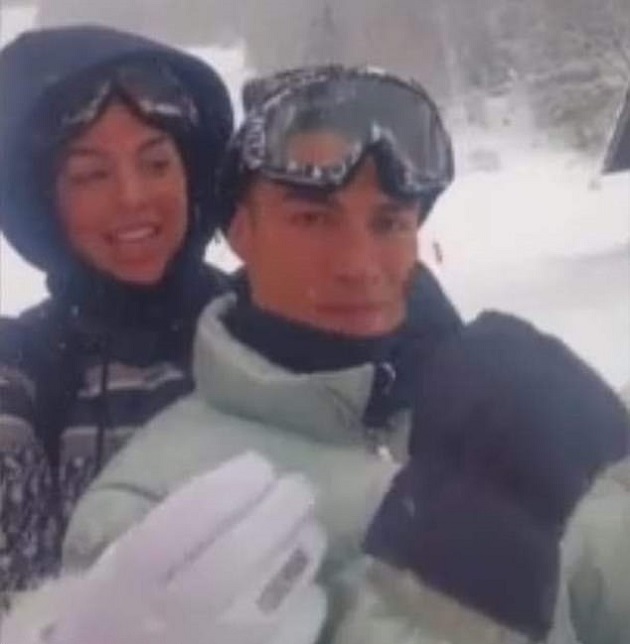 38583978-9196785-ronaldo_and_rodriguez_were_filmed_on_a_snowmobile_in_a_video_whi-a-3_1611831264252-2341