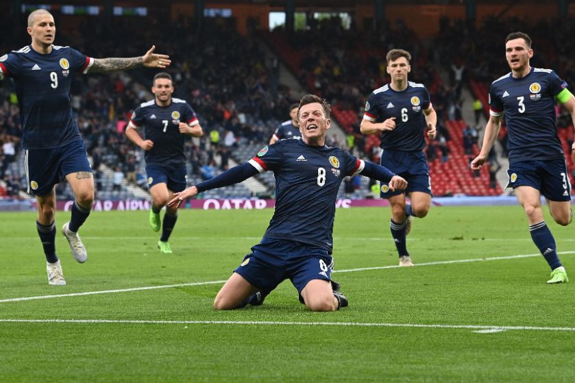 Callum McGregor ghi bàn thắng duy nhất của Scotland tại Euro 2021