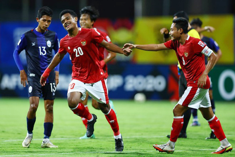 indonesia-4-2-campuchia-ruot-duoi-sieu-hap-dan-h2