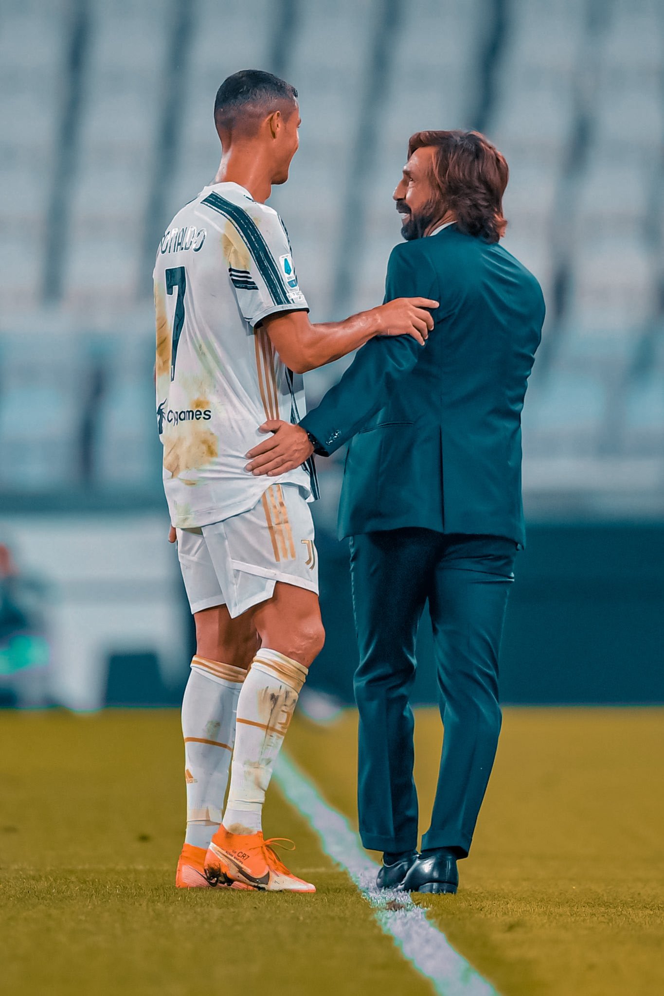 pirlo-ronaldo