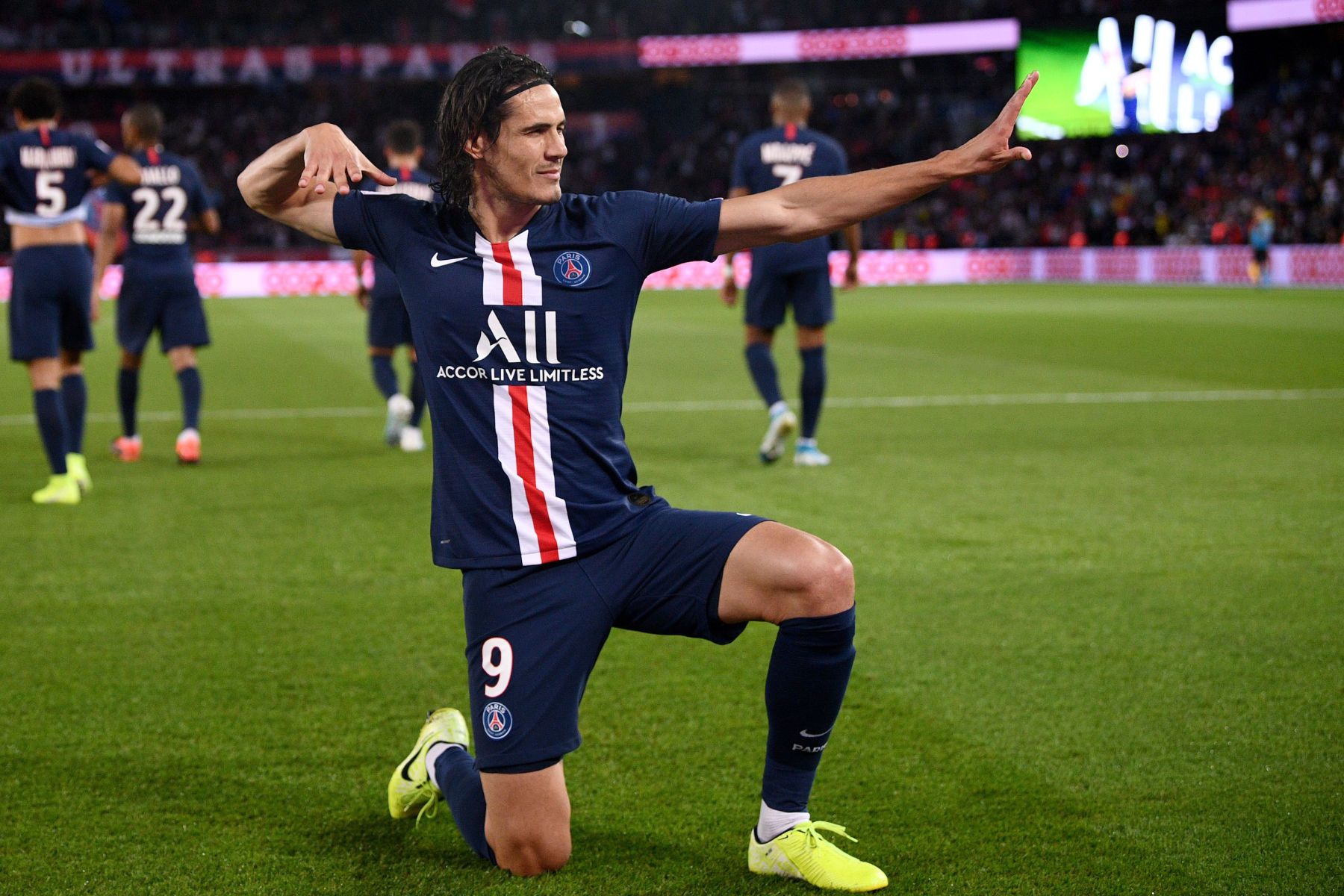 cavani-9