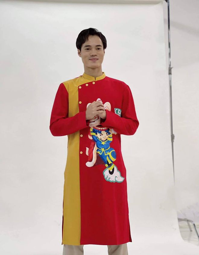 van toan ao dai