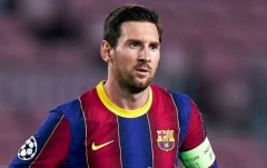 CĐV Barcelona thất vọng với thái độ thi đấu ung dung của Messi