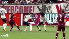 VIDEO: Iniesta đang dạy các cầu thủ Nhật Bản chơi bóng đỉnh cao như thế nào?