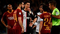 Mối hiềm khích 13 năm khiến Ronaldo thề không đổi áo với cầu thủ Roma