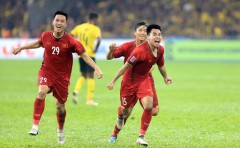 Tiền vệ Đức Huy: 'Đá trên sân Malaysia thật quá kinh khủng'