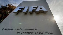 Vì Covid-19, FIFA ra quyết định bất ngờ với TTCN?