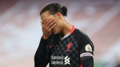 VIDEO: Phản ứng của Van Dijk sau trận thua 2-7 của Liverpool