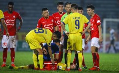 Câu giờ lộ liễu và phản bóng đá, Nam Định chỉ phải nhận án phạt như 'cho có' của VFF