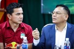 Bị bầu Đoan gạ ‘nhả’ trận, Kiatisak tuyên bố HAGL sẽ cống hiến trận cầu đẹp mắt nhất