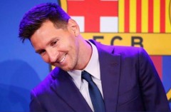 NÓNG: Barcelona đưa ra đề nghị cuối cùng để giữ chân Messi