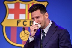 Chuyện lạ: 'Giấy xì mũi' của Messi được rao bán với giá 'trên trời', bằng cả một gia tài với người thường