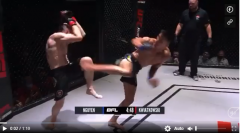 VIDEO: Tung tuyệt kĩ 'đá xoay' đỉnh cao, võ sĩ gốc Việt John Nguyễn gây ấn tượng mạnh tại giải MMA