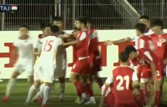 VIDEO: Cầu thủ Tajikistan nhận thẻ đỏ sau khi gây hấn với U22 Việt Nam