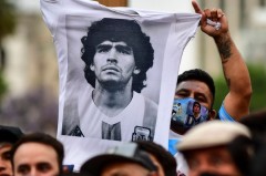 Đội ngũ y tế của cố huyền thoại Diego Maradona đối diện án tù cực nặng
