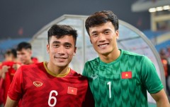 Em trai Bùi Tiến Dũng ‘quay xe’ với đại gia V-League, đầu quân cho đội bóng máu lửa nhất Việt Nam