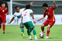 Hoà nhạt nhoà trước Indonesia, Việt Nam bị FIFA “phạt” nhẹ