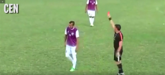 VIDEO: Chưa chạm bóng, cầu thủ bị đuổi ngay khỏi sân sau 10 giây