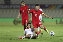 Báo Hàn: 'Gọi hàng loạt cầu thủ già cỗi và cũ kỹ, bóng đá Trung Quốc sẽ không còn tương lai'
