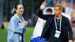 Madam Pang tiết lộ đã gặp riêng HLV Keisuke Honda, nhờ Campuchia giúp Thái Lan có ngôi đầu bảng