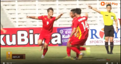 VIDEO: 'Vua giải trẻ' Quốc Việt đốt cháy lưới Philippines, ghi bàn cho U19 Việt Nam ngay từ phút thứ 2