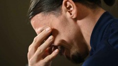VIDEO: Ibrahimovic khóc nức nở khi nhắc đến con trai