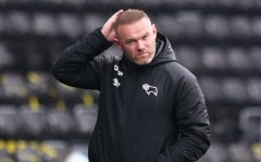 Wayne Rooney đối mặt nguy cơ bị sa thải do scandal