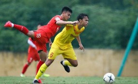 2 tuyển thủ U22 Việt Nam bất ngờ bị thay thế vào phút chót 2 tuyển thủ U22 Việt Nam bất ngờ bị thay thế vào phút chót