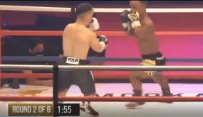 VIDEO: Trận so găng thú vị giữa hai võ sĩ tí hon chỉ cao...90cm VIDEO: Trận so găng thú vị giữa hai võ sĩ tí hon chỉ cao...90cm