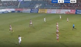 VIDEO: Hồng Duy, Văn Thanh phối hợp ghi bàn như Robertson và Arnold VIDEO: Hồng Duy, Văn Thanh phối hợp ghi bàn như Robertson và Arnold