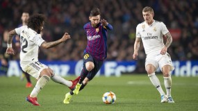Nhận định bóng đá Barcelona vs Real Madrid 24/10: Bầy kền kền gặp khó Nhận định bóng đá Barcelona vs Real Madrid 24/10: Bầy kền kền gặp khó