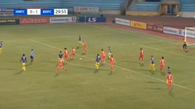 VIDEO: Quang Hải chọc khe như Messi giữa vòng vây các cầu thủ Bình Dương VIDEO: Quang Hải chọc khe như Messi giữa vòng vây các cầu thủ Bình Dương