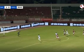VIDEO: Văn Toàn hóa 'thần gió' lướt qua rừng cầu thủ TPHCM kiếm về penalty cho HAGL VIDEO: Văn Toàn hóa 'thần gió' lướt qua rừng cầu thủ TPHCM kiếm về penalty cho HAGL