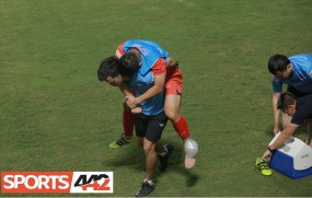 'Hùng Dũng đệ nhị' rơi nước mắt vì chấn thương trong trận đấu tập của U22 Việt Nam 'Hùng Dũng đệ nhị' rơi nước mắt vì chấn thương trong trận đấu tập của U22 Việt Nam