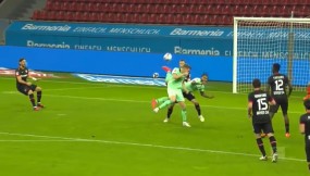 VIDEO: Siêu phẩm ghi bàn 'cung bọ cạp' được đề cử Puskas ngay lập tức VIDEO: Siêu phẩm ghi bàn 'cung bọ cạp' được đề cử Puskas ngay lập tức
