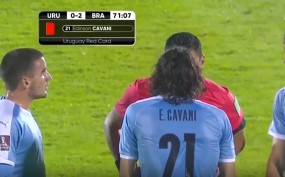 VIDEO: Cavani nhận thẻ đỏ sau pha 'ra đòn' với ngôi sao của Everton VIDEO: Cavani nhận thẻ đỏ sau pha 'ra đòn' với ngôi sao của Everton
