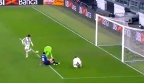 VIDEO: Thích thể hiện, Morata đánh gót ra ngoài khiến Juventus mất chiến thắng VIDEO: Thích thể hiện, Morata đánh gót ra ngoài khiến Juventus mất chiến thắng