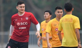 Bỏ tập dù Muangthong dọa phạt, Văn Lâm bị CĐV Thái Lan chê thiếu chuyên nghiệp Bỏ tập dù Muangthong dọa phạt, Văn Lâm bị CĐV Thái Lan chê thiếu chuyên nghiệp