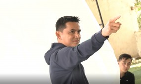 VIDEO: Kiatisak thần thái, Công Phượng vắng mặt trong buổi chụp hình của HAGL VIDEO: Kiatisak thần thái, Công Phượng vắng mặt trong buổi chụp hình của HAGL
