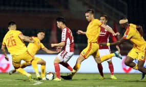 Vietnam football league postponed to April Vietnam football league postponed to April