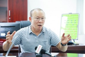 Park wants build a football academy to help Vietnam attend the World Cup? Park wants build a football academy to help Vietnam attend the World Cup?