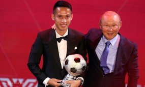 How many points does Quang Hai and Trong Hoang less than Hung Dung in the 2019 Golden Ball race? How many points does Quang Hai and Trong Hoang less than Hung Dung in the 2019 Golden Ball race?
