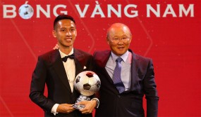 Park advised Quang Hai to give Golden Ball to his teammates Park advised Quang Hai to give Golden Ball to his teammates