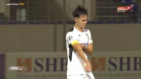 Van Toan regrets throwing away the captain armband of HAGL Van Toan regrets throwing away the captain armband of HAGL
