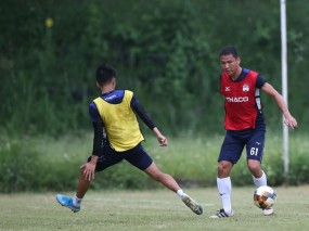 Coach Pham Minh Duc: 'Cong Phuong is much more dangerous than Anh Duc' Coach Pham Minh Duc: 'Cong Phuong is much more dangerous than Anh Duc'